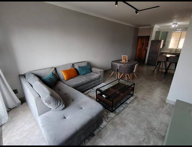 2 BEDROOM APARTMENT FOR SALE IN UMHLANGA CENTRAL
